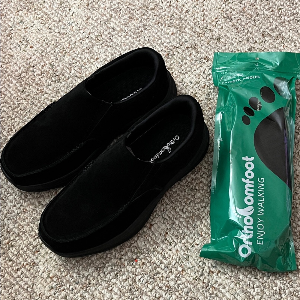 OrthoComfoot Men's Black Slip-On Shoes